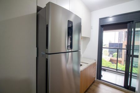 Studio para alugar com 25m², 1 quarto e sem vaga Studio para alugar com 25m², 1 quarto e sem vagaCozinha