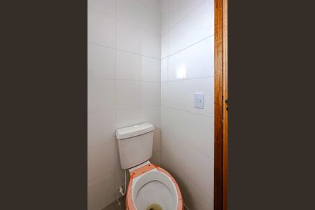 Apartamento à venda com 38m², 2 quartos e sem vaga Apartamento à venda com 38m², 2 quartos e sem vagaBanheiro