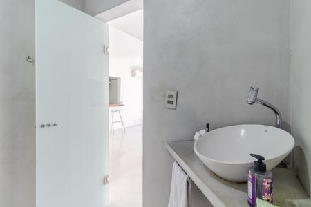 Apartamento à venda com 56m², 1 quarto e sem vagaBanheiro