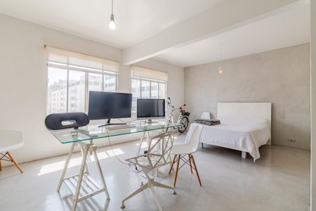 Sala/Quarto de apartamento à venda com 1 quarto, 56m² em Pinheiros, São Paulo