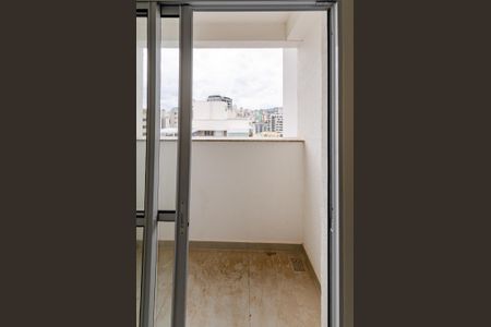 Varanda de apartamento para alugar com 2 quartos, 56m² em Buritis, Belo Horizonte