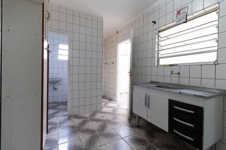 Cozinha de casa para alugar com 1 quarto, 35m² em Vila Marte, São Paulo