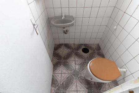 Banheiro Social de casa para alugar com 1 quarto, 35m² em Vila Marte, São Paulo
