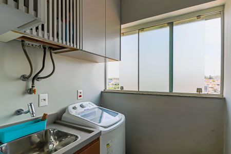 Apartamento à venda com 58m², 2 quartos e 2 vagas Apartamento à venda com 58m², 2 quartos e 2 vagasLavanderia