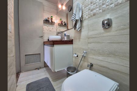 Apartamento à venda com 58m², 2 quartos e 1 vagaBanheiro 