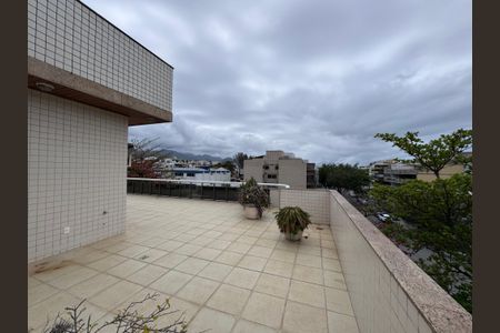 Apartamento à venda com 263m², 4 quartos e 3 vagasTerraço