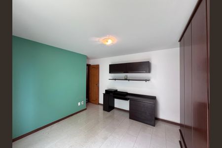 Apartamento à venda com 263m², 4 quartos e 3 vagasSuíte 1