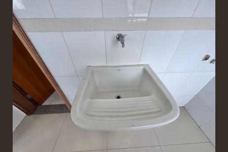 Apartamento à venda com 263m², 4 quartos e 3 vagasCozinha e Área de Serviço