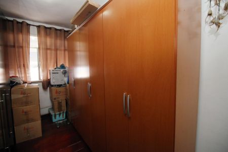 Apartamento à venda com 86m², 2 quartos e 1 vagaCloset Quarto 1
