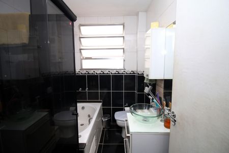 Apartamento à venda com 86m², 2 quartos e 1 vagaBanheiro