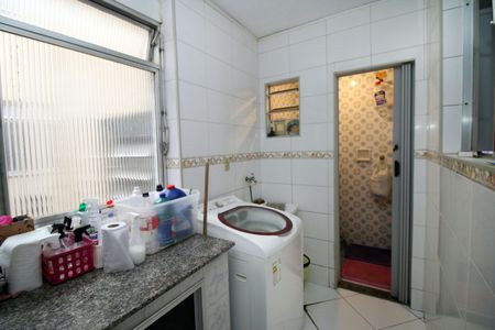 Apartamento à venda com 86m², 2 quartos e 1 vagaÁrea de Serviço