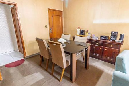 Apartamento à venda com 113m², 3 quartos e sem vagaFoto 02