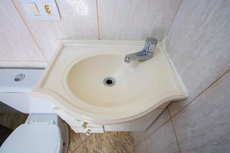 Apartamento para alugar com 68m², 2 quartos e 1 vaga Apartamento para alugar com 68m², 2 quartos e 1 vagaBanheiro da Suíte