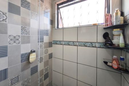 Casa à venda com 150m², 3 quartos e 1 vaga Casa à venda com 150m², 3 quartos e 1 vagaBanheiro Suíte