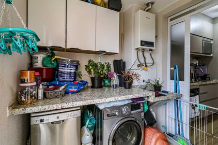 Apartamento à venda com 42m², 2 quartos e 1 vaga Apartamento à venda com 42m², 2 quartos e 1 vagaÁrea de Serviço