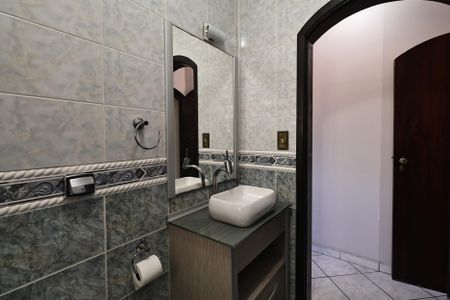 Casa à venda com 207m², 3 quartos e 4 vagasBanheiro da Suíte