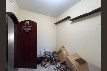 Casa à venda com 207m², 3 quartos e 4 vagasDepósito