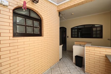 Casa à venda com 207m², 3 quartos e 4 vagasÁrea de Serviço