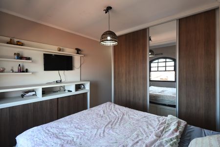 Casa à venda com 207m², 3 quartos e 4 vagasSuite