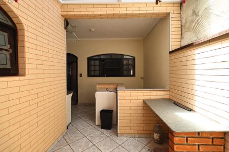 Casa à venda com 207m², 3 quartos e 4 vagasÁrea de Serviço
