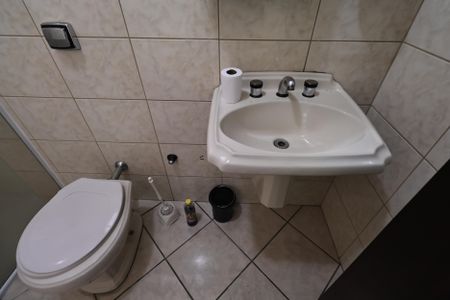 Casa à venda com 207m², 3 quartos e 4 vagasBanheiro