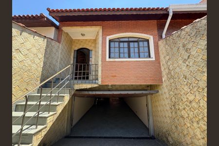 Casa à venda com 207m², 3 quartos e 4 vagasGaragem