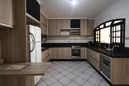 Casa à venda com 207m², 3 quartos e 4 vagasCozinha