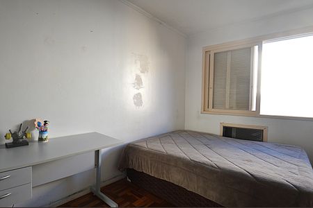 Quarto 1 de apartamento à venda com 2 quartos, 64m² em Higienópolis, Porto Alegre