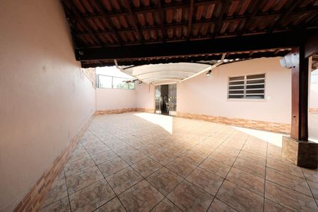 Apartamento à venda com 55m², 2 quartos e 1 vagaÁrea comum