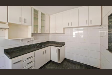 Apartamento à venda com 280m², 4 quartos e 7 vagas Apartamento à venda com 280m², 4 quartos e 7 vagasCozinha