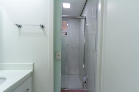 Apartamento à venda com 67m², 3 quartos e 1 vaga Apartamento à venda com 67m², 3 quartos e 1 vagaBanheiro Social