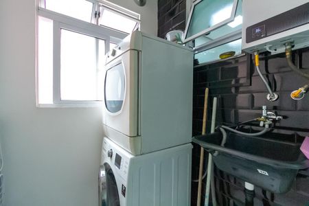 Apartamento à venda com 67m², 3 quartos e 1 vaga Apartamento à venda com 67m², 3 quartos e 1 vagaÁrea de Serviço