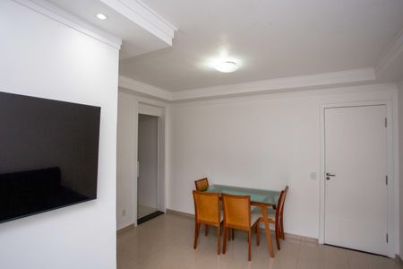 Sala de apartamento para alugar com 2 quartos, 49m² em Jardim Gazuza, Diadema