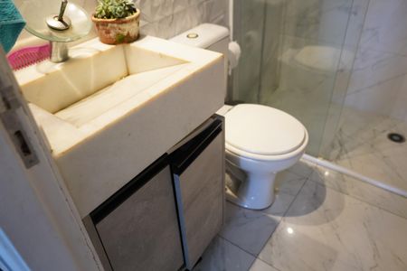 Apartamento à venda com 74m², 3 quartos e 1 vagaBanheiro Social