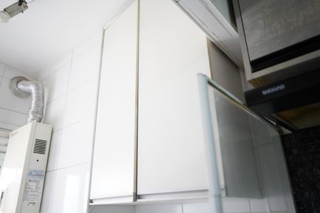 Apartamento à venda com 74m², 3 quartos e 1 vagaÁrea de Serviço