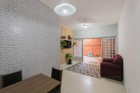 Apartamento à venda com 102m², 2 quartos e 1 vagaSala
