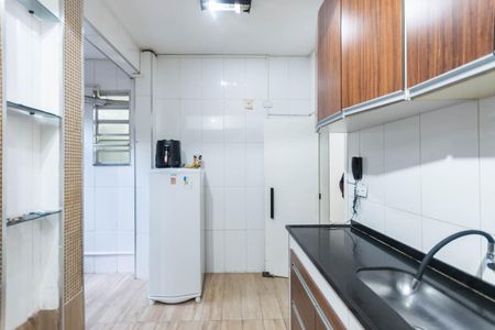 Apartamento à venda com 102m², 2 quartos e 1 vagaCozinha