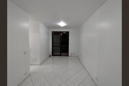 Apartamento à venda com 87m², 4 quartos e 1 vaga Apartamento à venda com 87m², 4 quartos e 1 vagaSala
