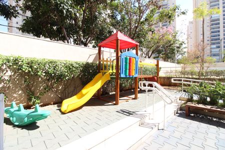 Apartamento para alugar com 63m², 2 quartos e 1 vagaÁrea comum - Playground