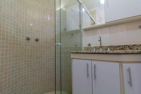 Apartamento para alugar com 74m², 2 quartos e 1 vagaBanheiro da Suíte