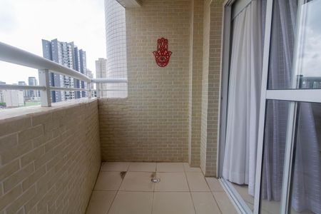 Apartamento para alugar com 74m², 2 quartos e 1 vagaVaranda
