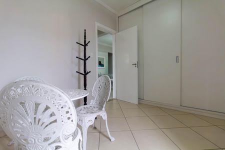 Apartamento para alugar com 74m², 2 quartos e 1 vagaSuíte