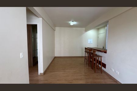 Sala de apartamento para alugar com 2 quartos, 57m² em Vila Pouso Alegre, Barueri