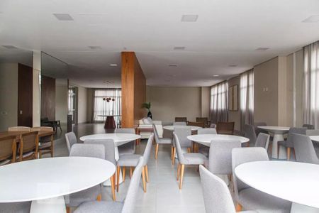 Apartamento à venda com 80m², 2 quartos e sem vaga Apartamento à venda com 80m², 2 quartos e sem vagaÁrea comum - Salão de festas