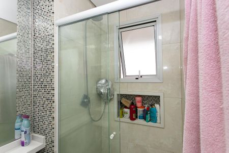 Apartamento à venda com 80m², 2 quartos e sem vaga Apartamento à venda com 80m², 2 quartos e sem vagaBanheiro da Suíte 1