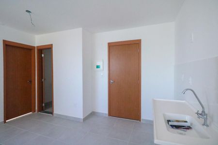 Apartamento à venda com 37m², 2 quartos e 1 vaga Apartamento à venda com 37m², 2 quartos e 1 vagaCozinha e Área de Serviço
