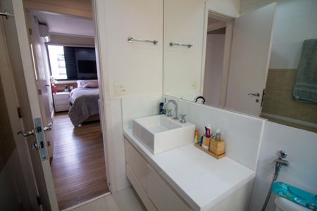 Apartamento à venda com 116m², 3 quartos e 2 vagas Apartamento à venda com 116m², 3 quartos e 2 vagasBanheiro