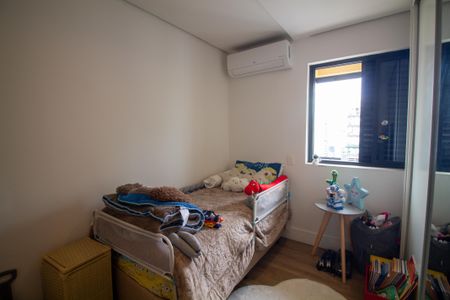 Apartamento à venda com 116m², 3 quartos e 2 vagas Apartamento à venda com 116m², 3 quartos e 2 vagasQuarto 1