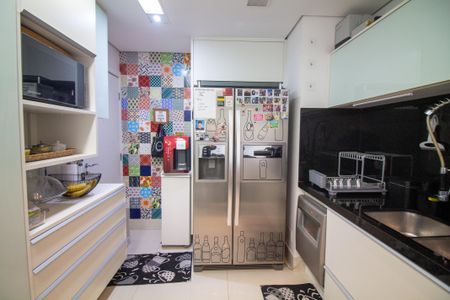 Apartamento à venda com 116m², 3 quartos e 2 vagas Apartamento à venda com 116m², 3 quartos e 2 vagasCozinha