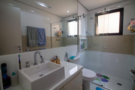 Apartamento à venda com 116m², 3 quartos e 2 vagas Apartamento à venda com 116m², 3 quartos e 2 vagasBanheiro